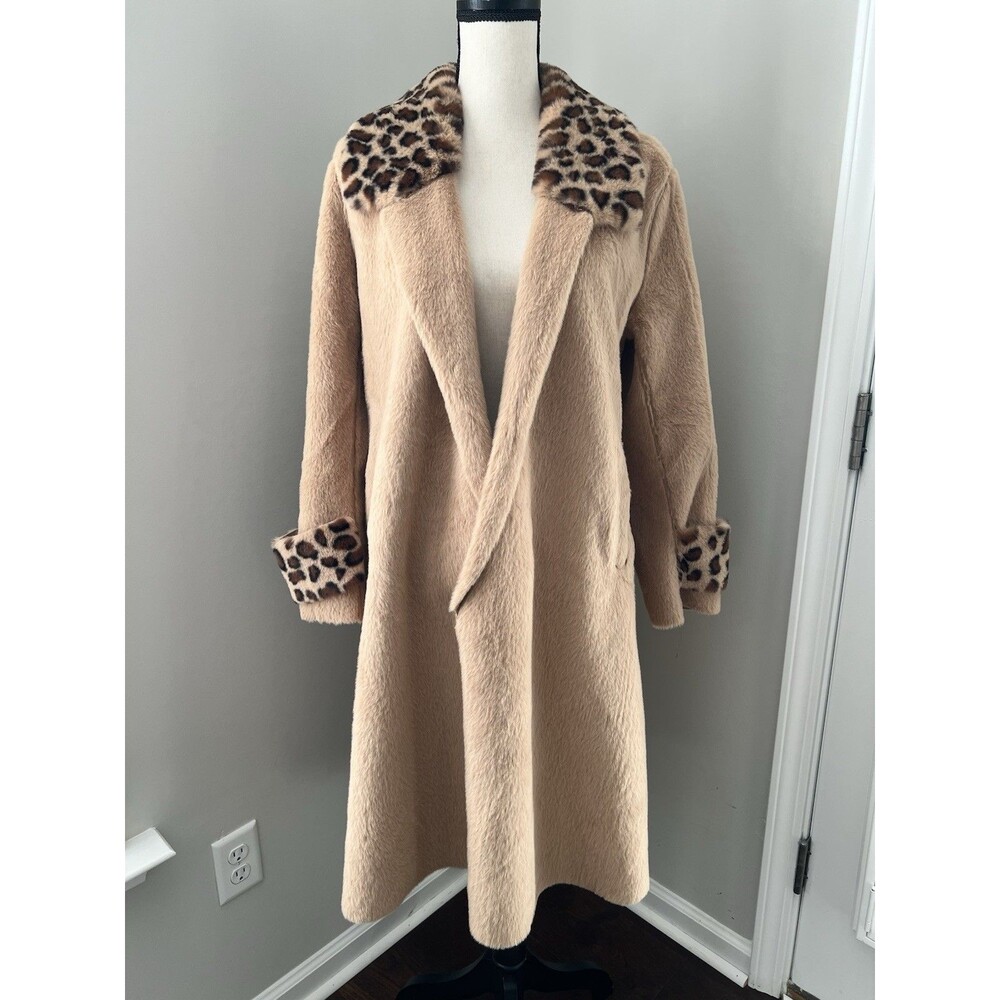 Coco and Carmen Faux Fur Coat Camel & Leopard Print Size Small/Medium EUC